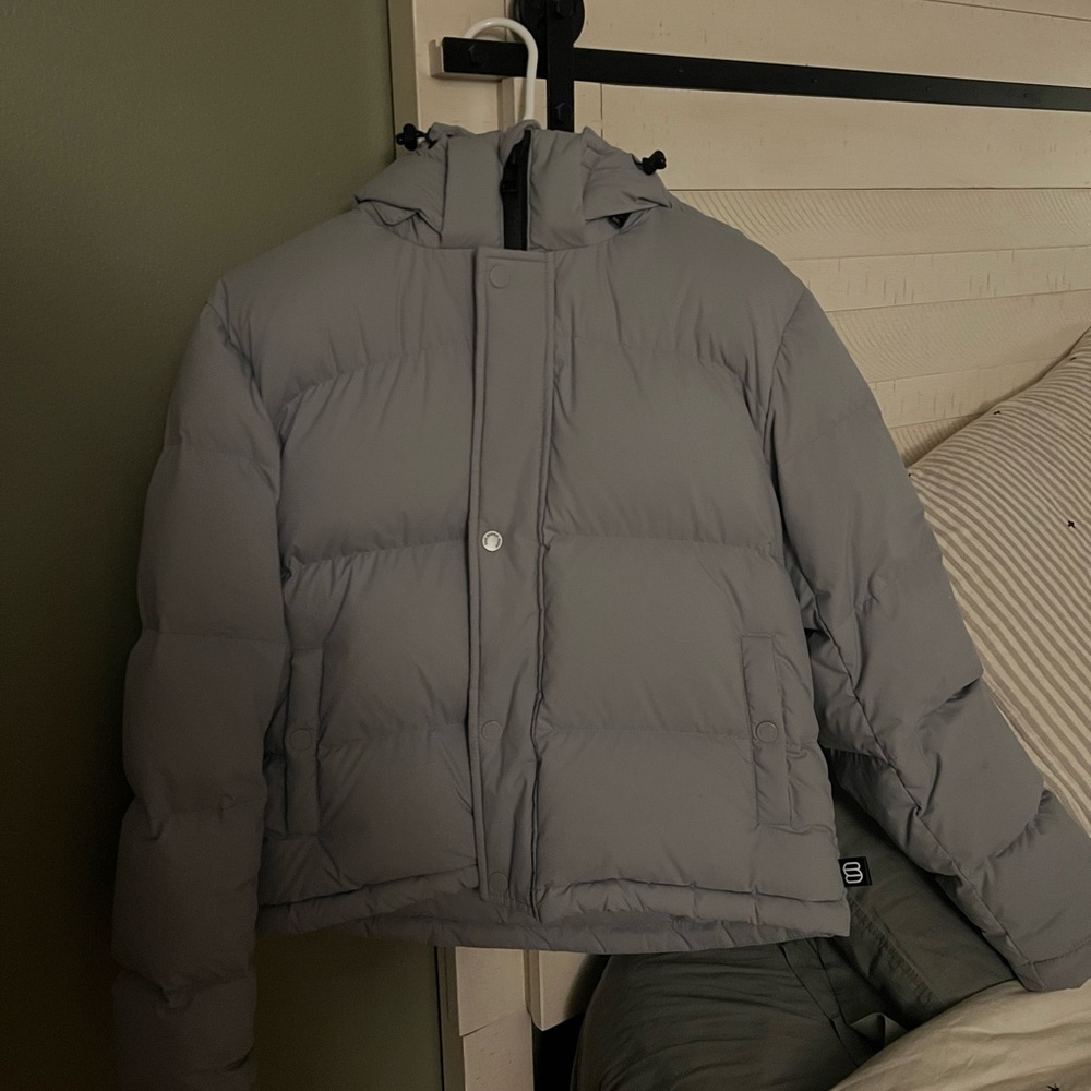 Aritzia super puff